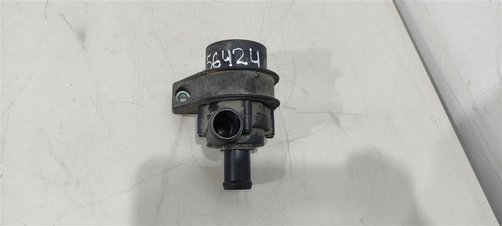 Насос антифриза дополнительный 1K0965561F  1.4 TS