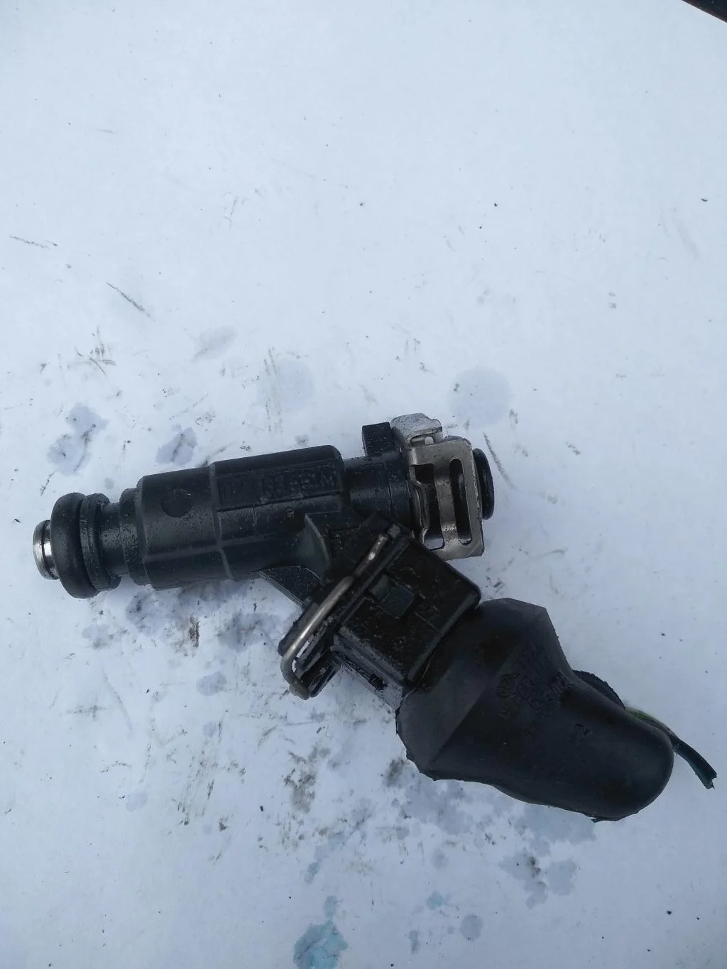 Форсунка 077133551M  4.2 Бензин Audi