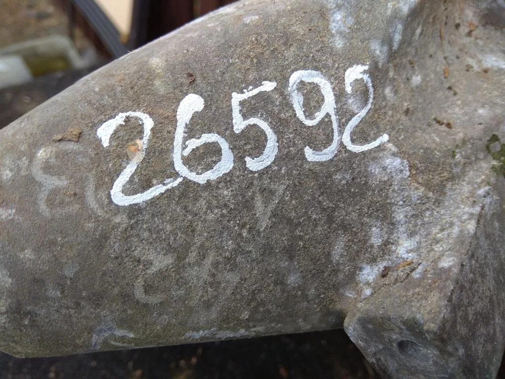 Кронштейн двигателя правый 4E0199308BC  4.2 Бензи