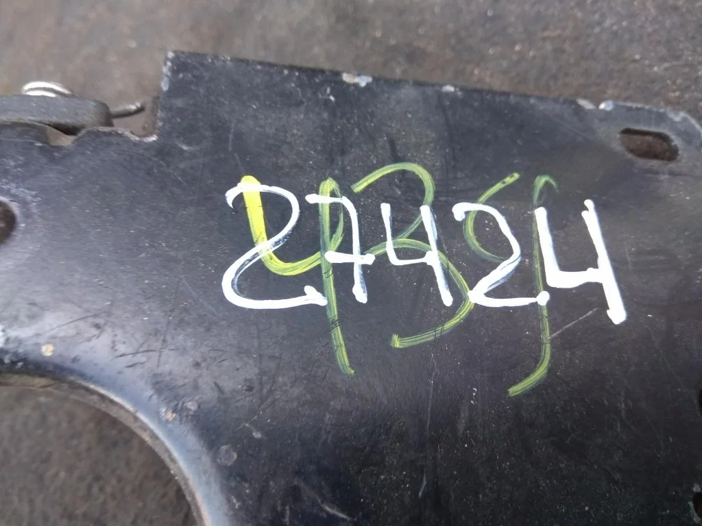 Замок капота 4E0823485B  4.2 Бензин Audi