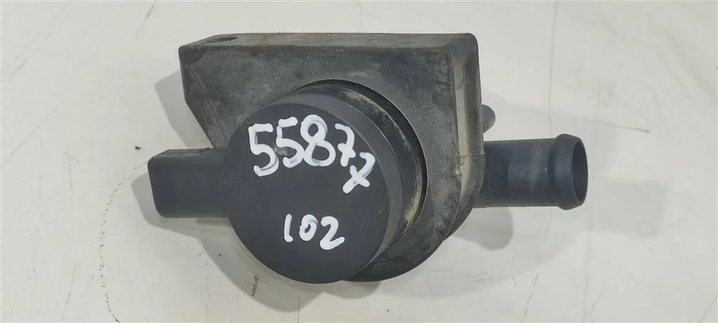 Насос антифриза дополнительный 1K0965561F  1.4 TS