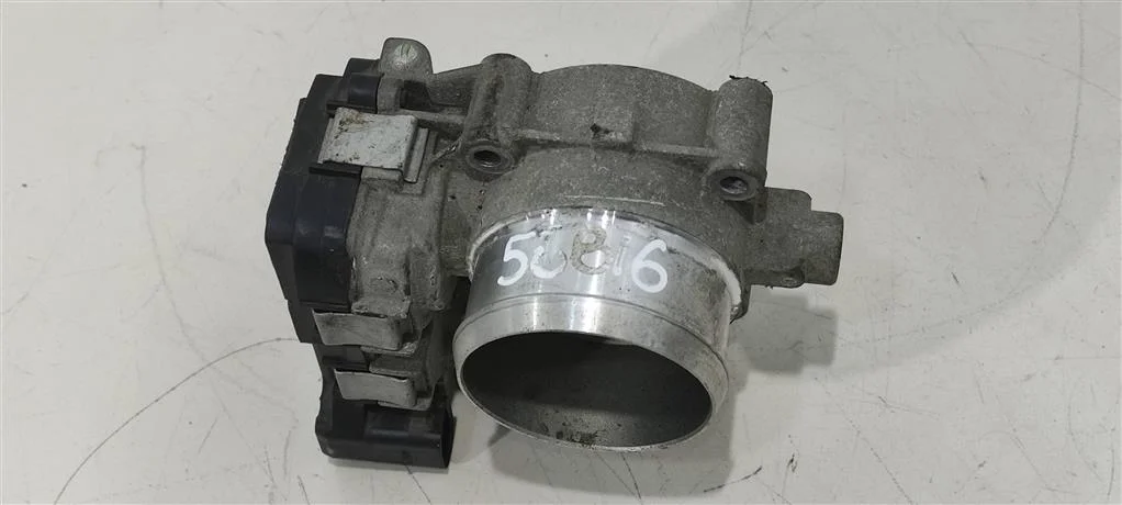 Заслонка дроссельная 03C133062AA  1.4 TFSI Volksw