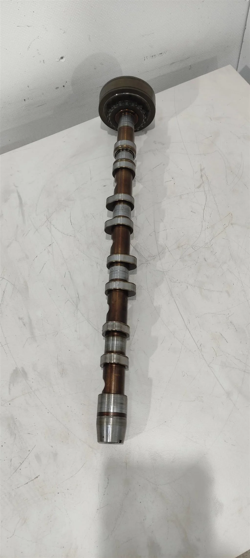 Распредвал 06F109102B  2.0 Турбо бензин Audi