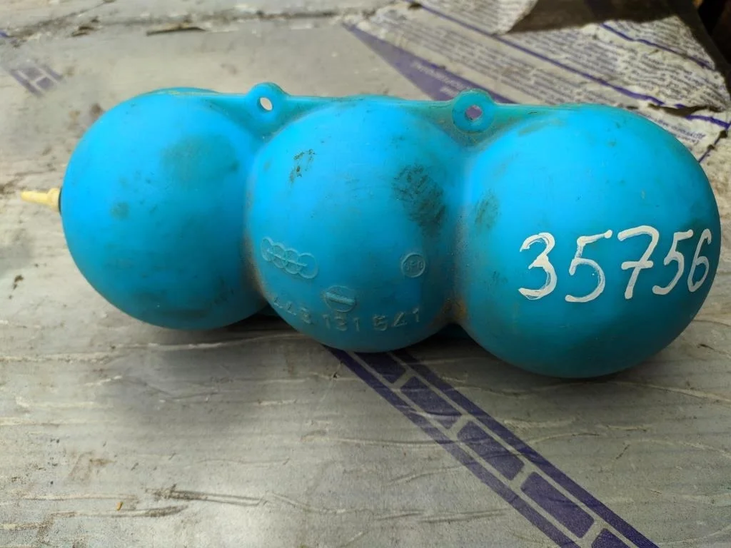 Ресивер воздушный 443131541  3.0 TDI Audi