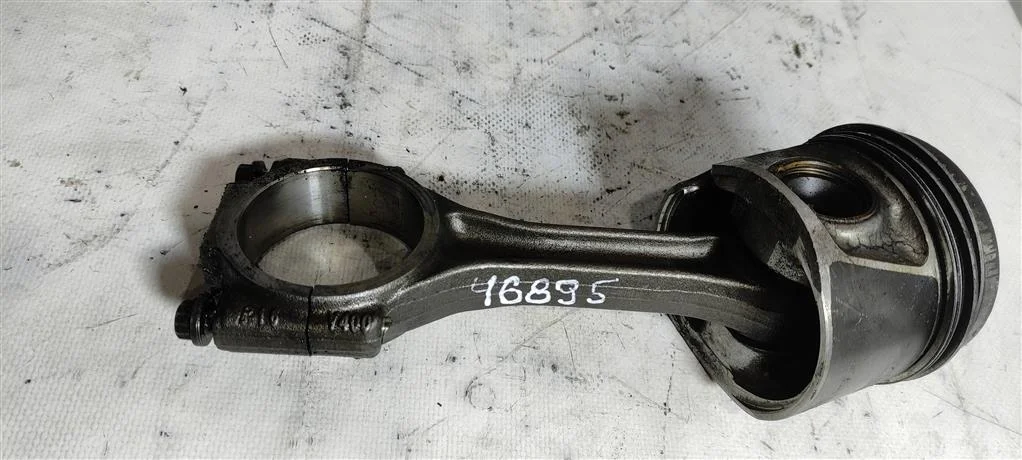 Поршень 03G107065J  2.0 TDI Audi