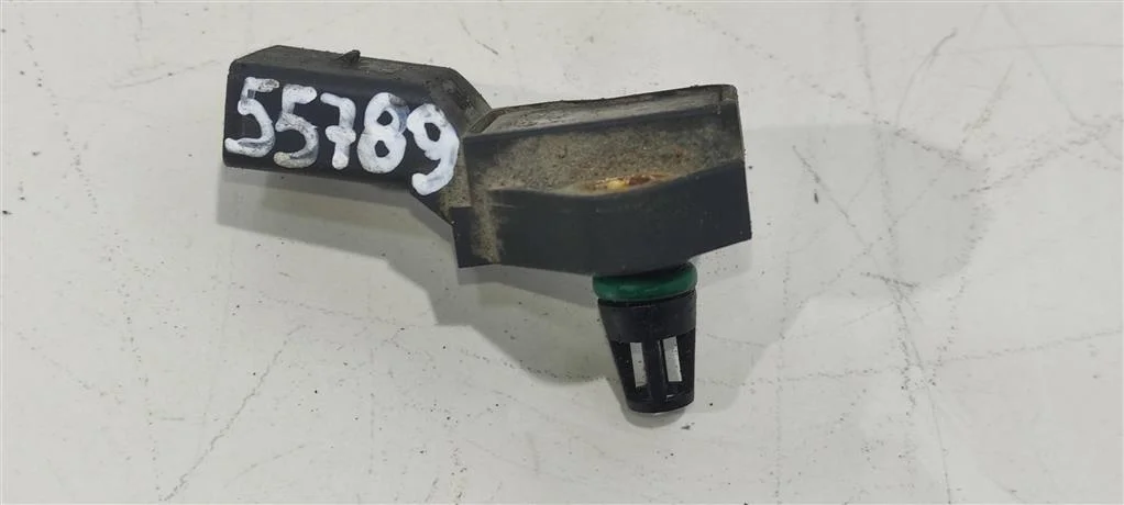 Датчик абсолютного давления 038906051D  2.0 Бензи