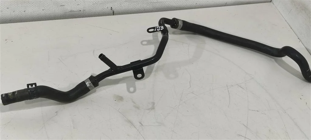 Патрубок (трубопровод, шланг) 1K0121070BB  1.4 TS