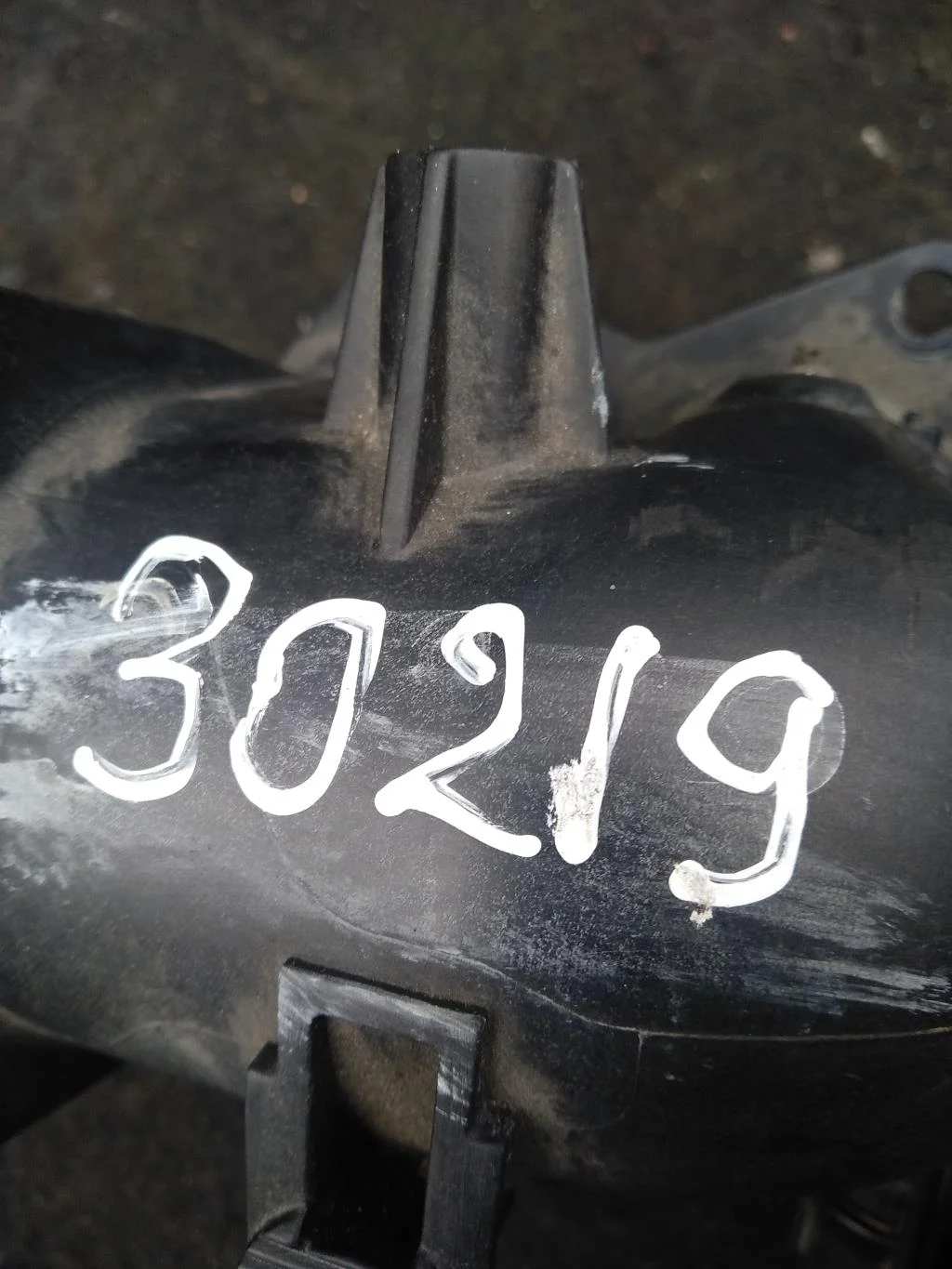 Патрубок (трубопровод, шланг) 03C129721B  1.4 Тур