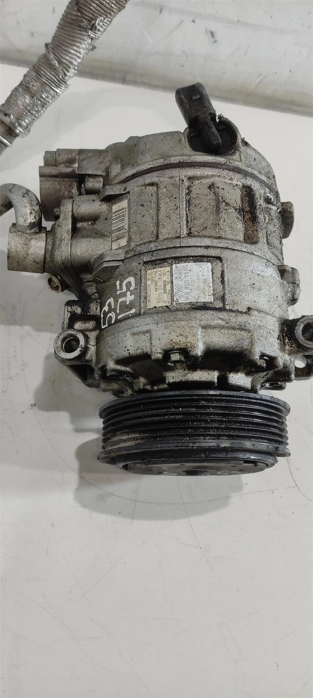 Компрессор кондиционера 1K0820859S  1.4 Турбо бен