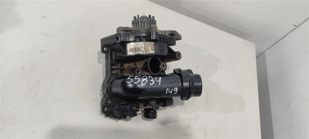 Помпа 06H121026DD  2.0 TFSI Volkswagen