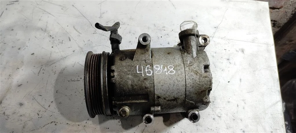 Компрессор кондиционера 3M5H19D629RH  2.0 Бензин