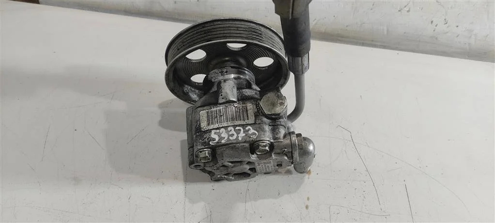 Насос гидроусилителя руля 8K0145153F  2.0 Турбо б