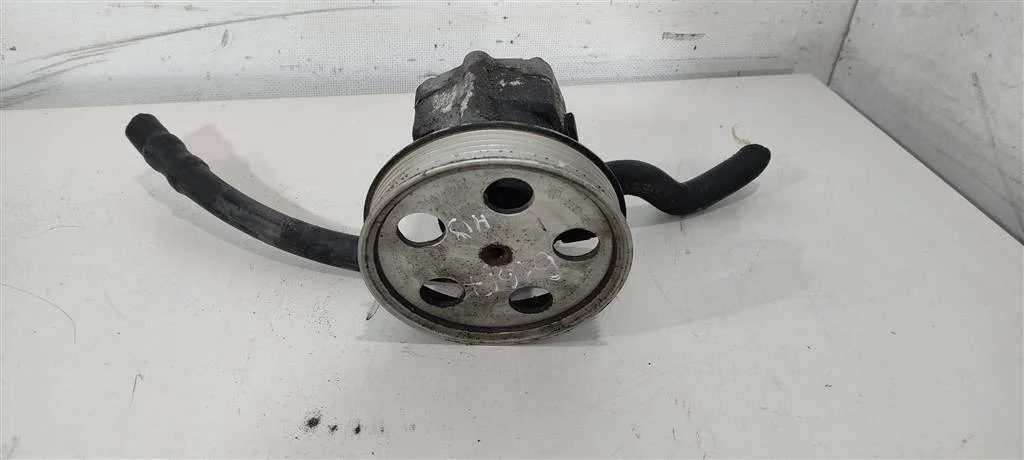 Насос гидроусилителя руля 8K0145153F  2.0 Турбо б