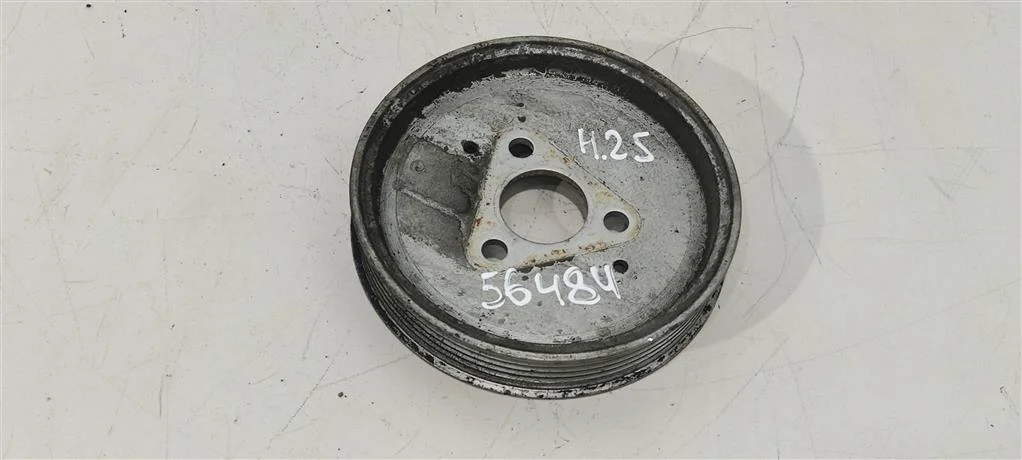 Шкив насоса гидроусилителя 06D145255B  2.0 Бензин