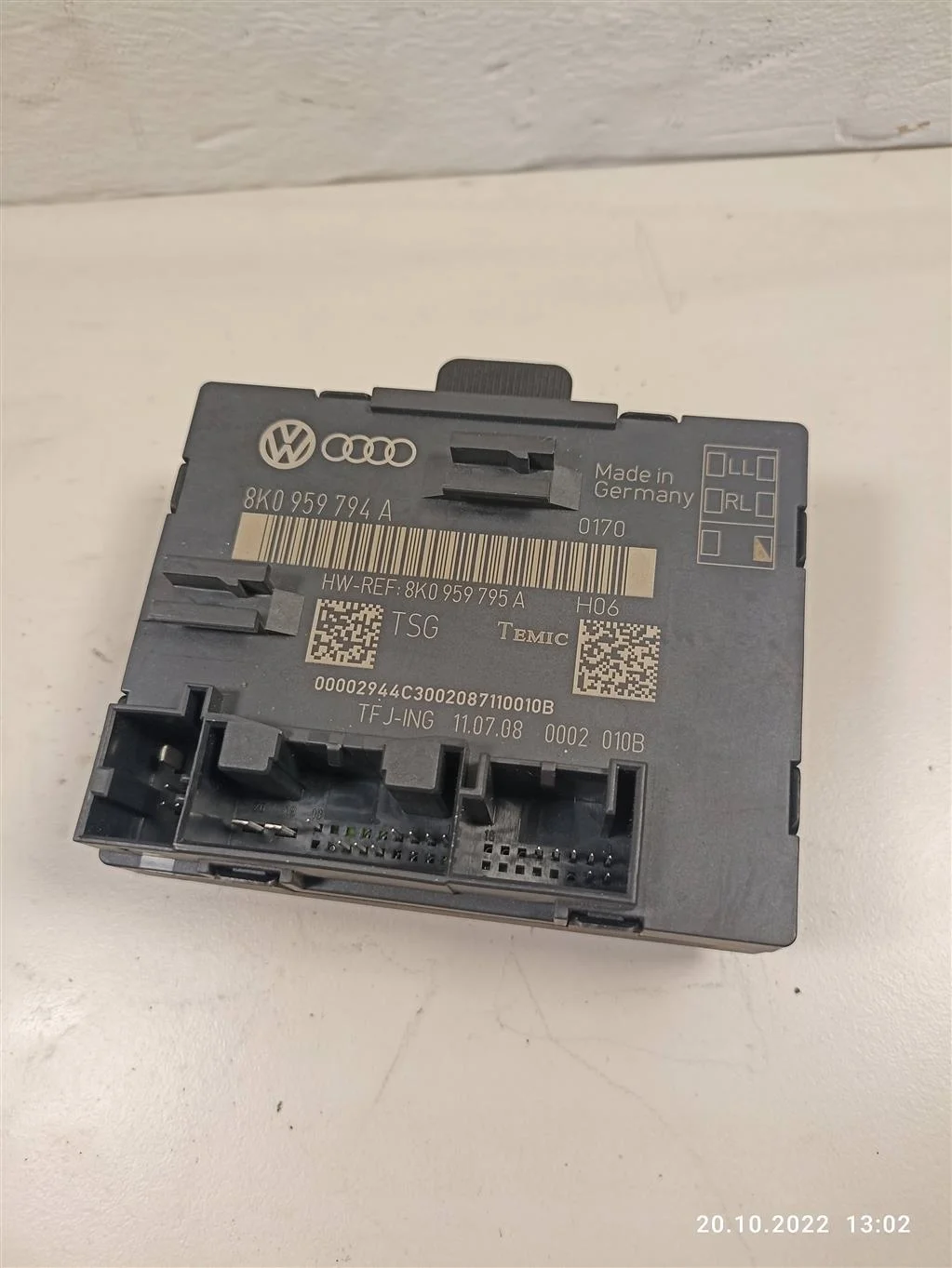Блок управления двери задней правой 8K0959794A