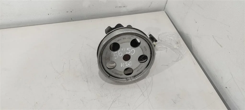 Насос гидроусилителя руля 8E0145153ES  1.8 Турбо