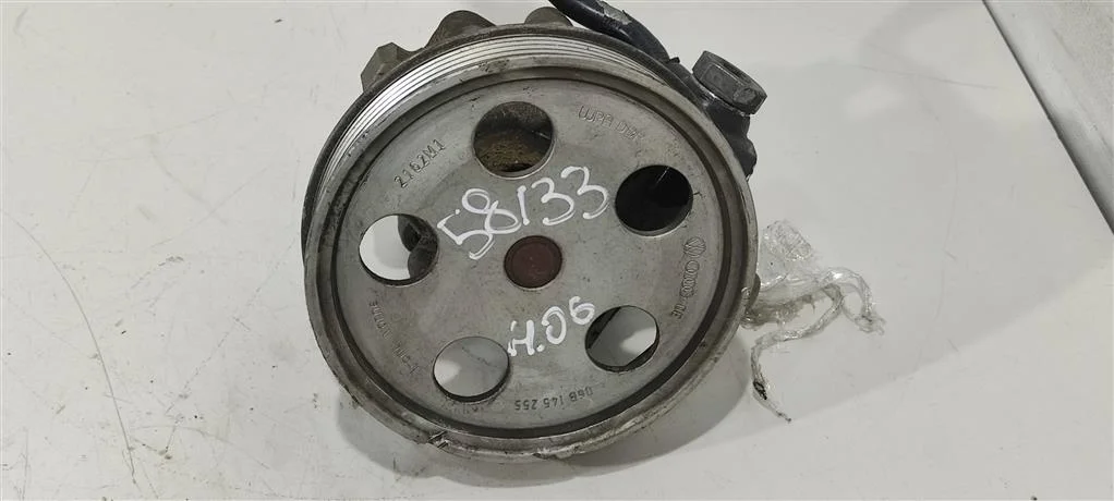 Насос гидроусилителя руля 8E0145153D  2.0 TFSI Au
