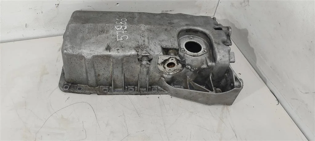 Поддон масляный двигателя 038103603L  1.8 Турбо б