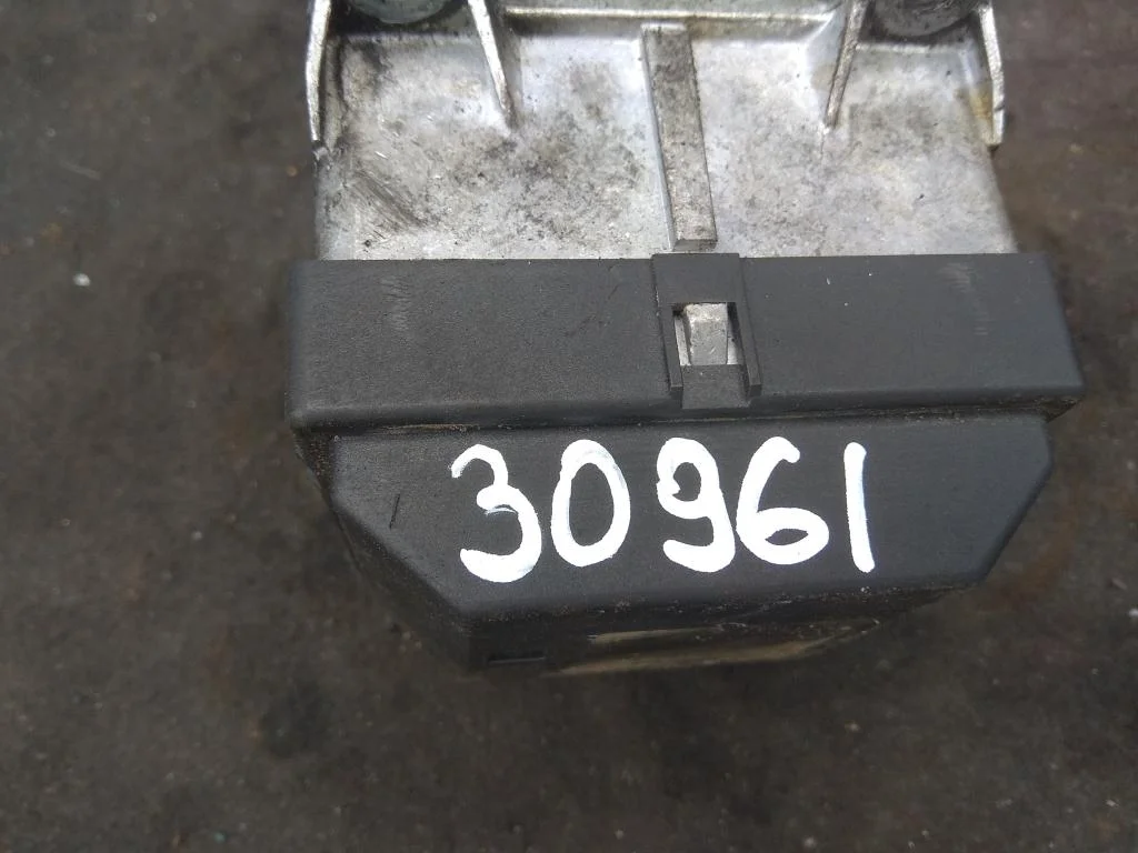 Подогреватель охлаждающей жидкости (антифриза) A0