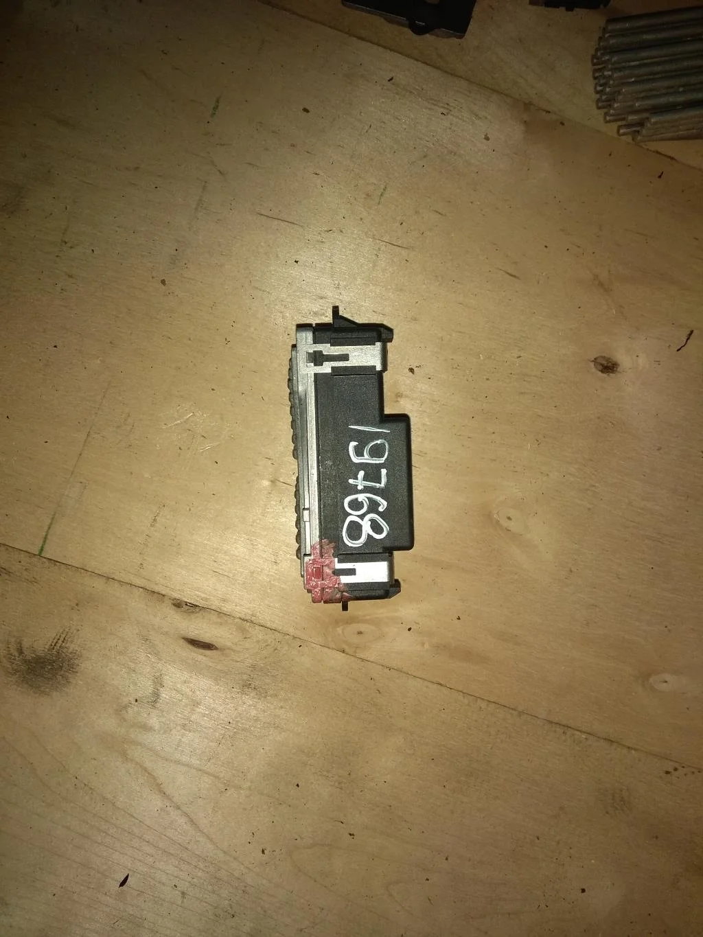 Сопротивление печки 4F0820521A  3.2 Бензин Audi