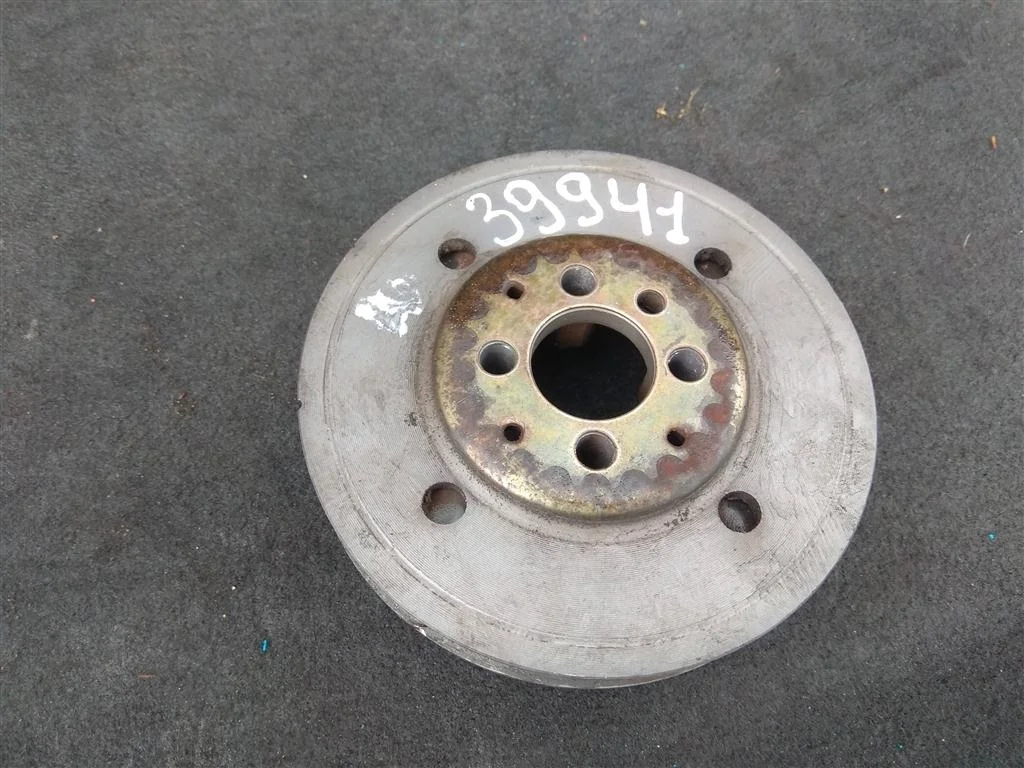 Шкив коленвала 038105243F  1.9 TDI Volkswagen