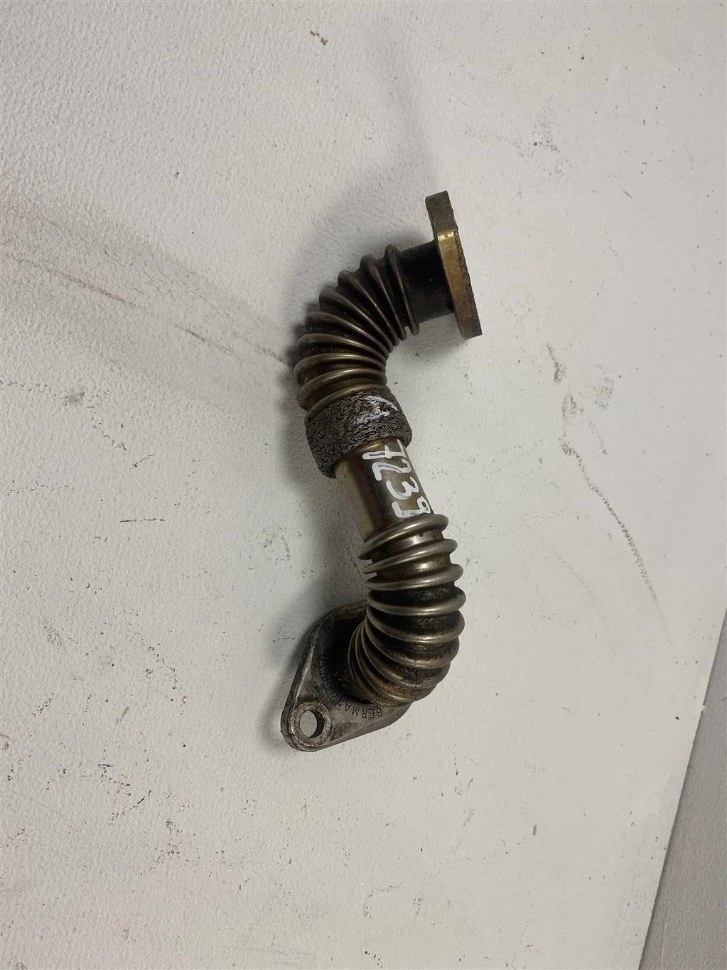 Трубка системы рециркуляции EGR 028131521AD  1.9