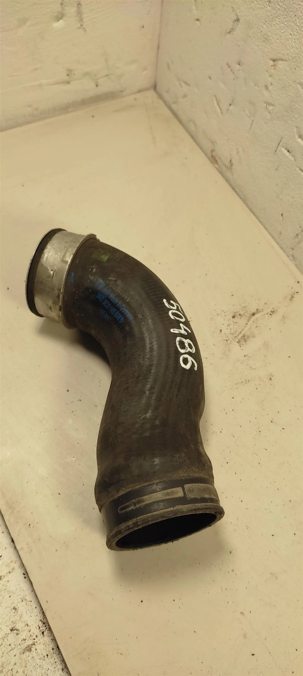 Патрубок (трубопровод, шланг) 3C0145838B  1.9 TDI