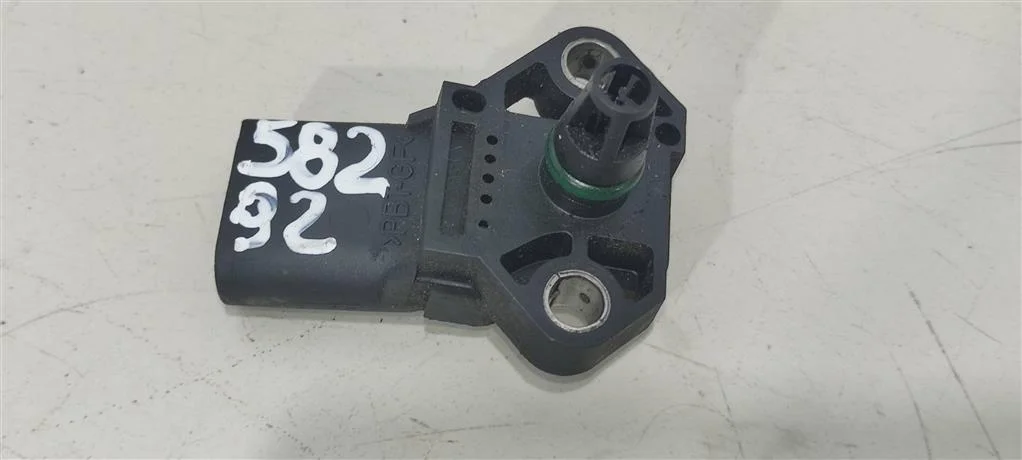 Датчик абсолютного давления 038906051B  1.4 TFSI