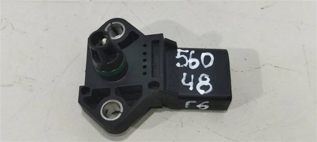 Датчик абсолютного давления 038906051B  1.4 TFSI