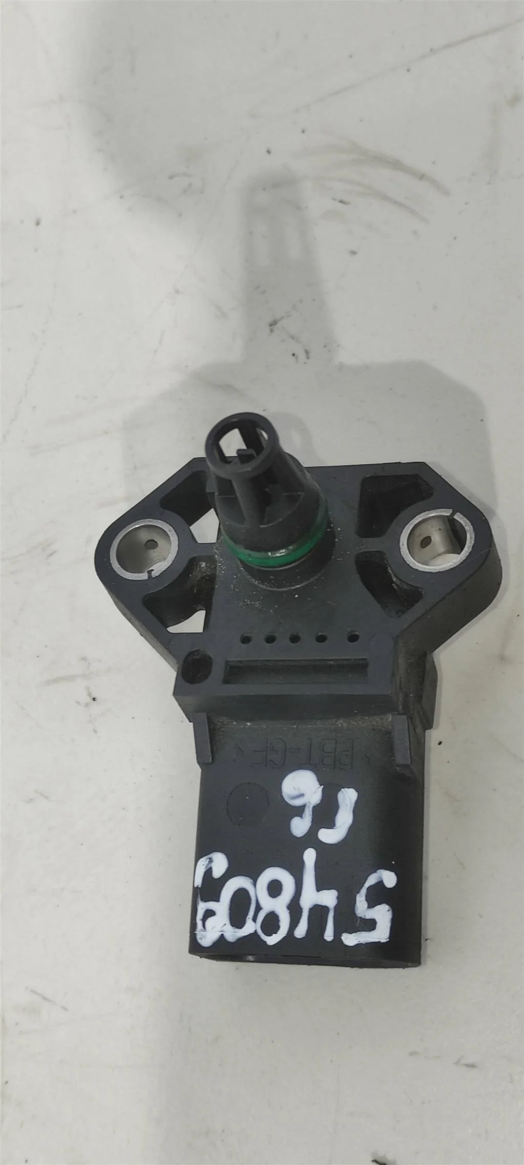 Датчик абсолютного давления 038906051B  1.9 TDI V