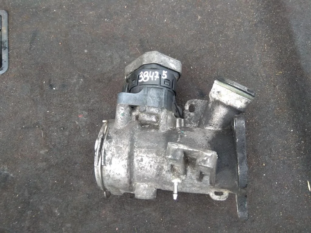 Клапан EGR A6460900154  2.7 CRD Jeep