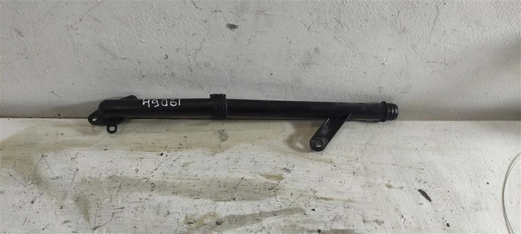 Патрубок отопителя (печки) A2710102601  1.8 Турбо