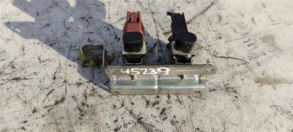 Клапан электромагнитный 4M5G9A500  1.8 Бензин Ford