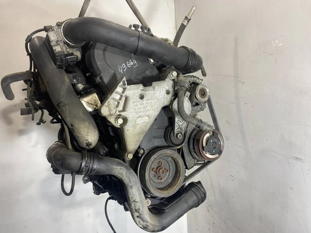 Двигатель BXE  AVQ,BDJ,BDK,BJB,BKC,BST,BXE 1.9 TD