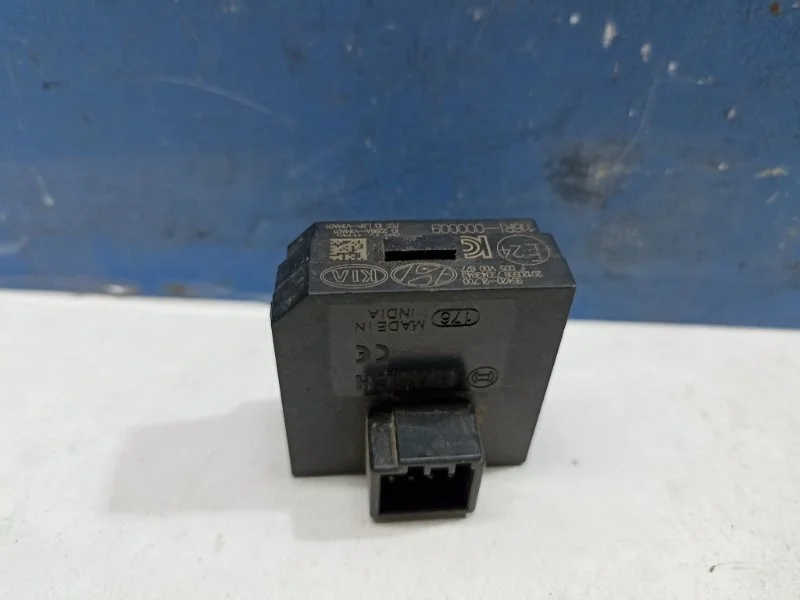 Блок иммобилайзера Hyundai Elantra Hd 2006 - 2011 954202L700