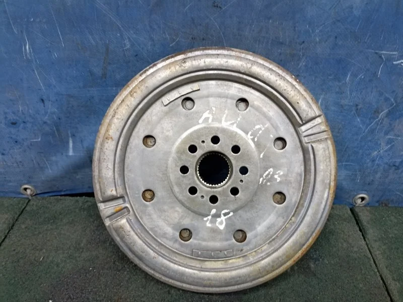 Маховик двухмассовый Audi A3 2008 06J105266D 8PA 1.8 BZB