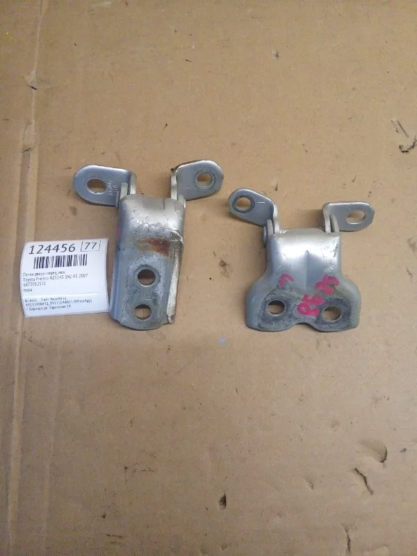Петля двери Toyota Premio 2007 NZT240