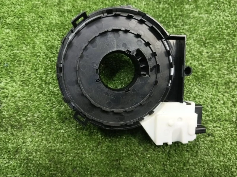 Шлейф лента SRS volkswagen Tiguan 2009 1K0959653C 5N1 CAWA