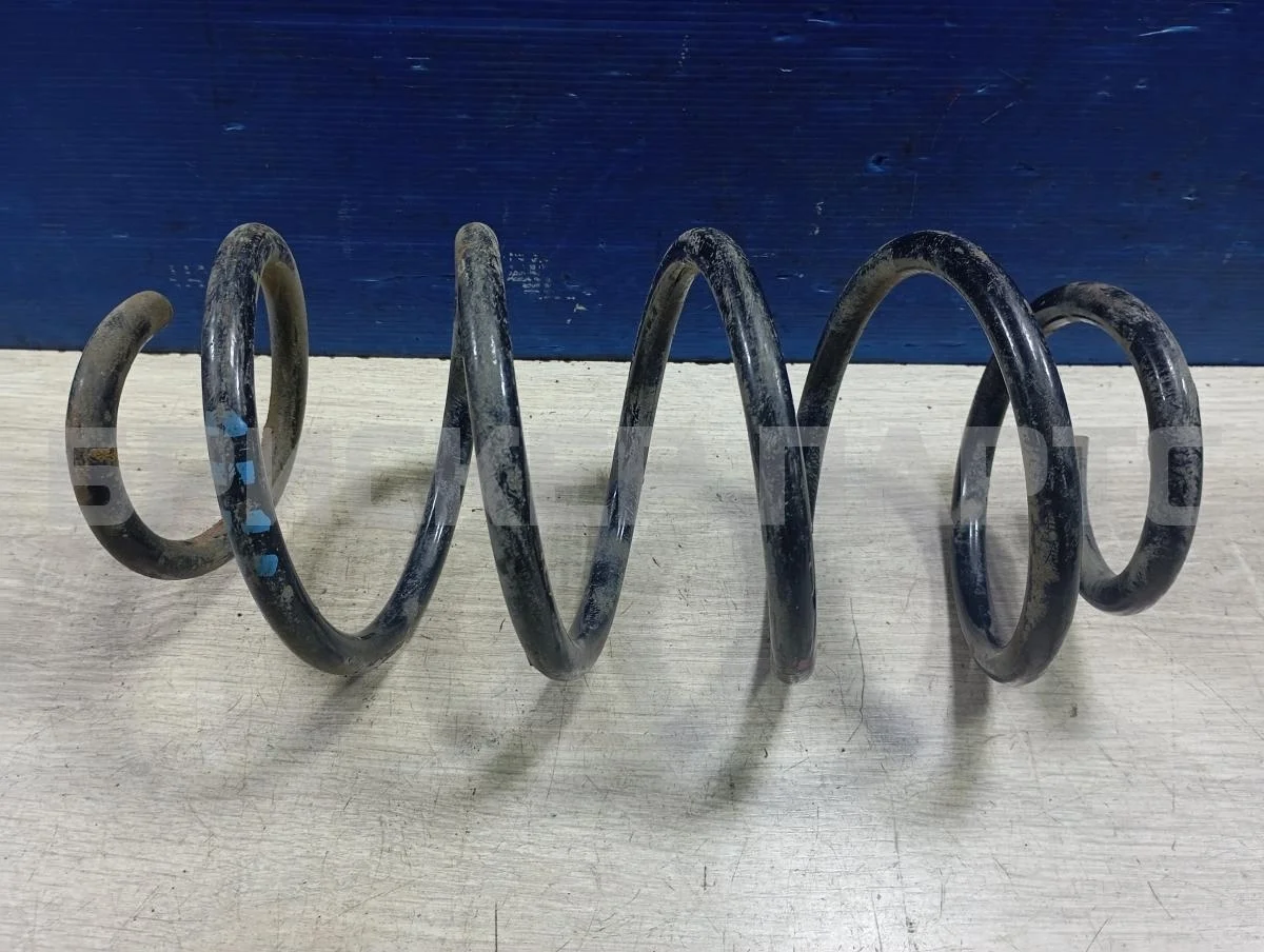 Пружина передняя Фольксваген Гольф Mk5