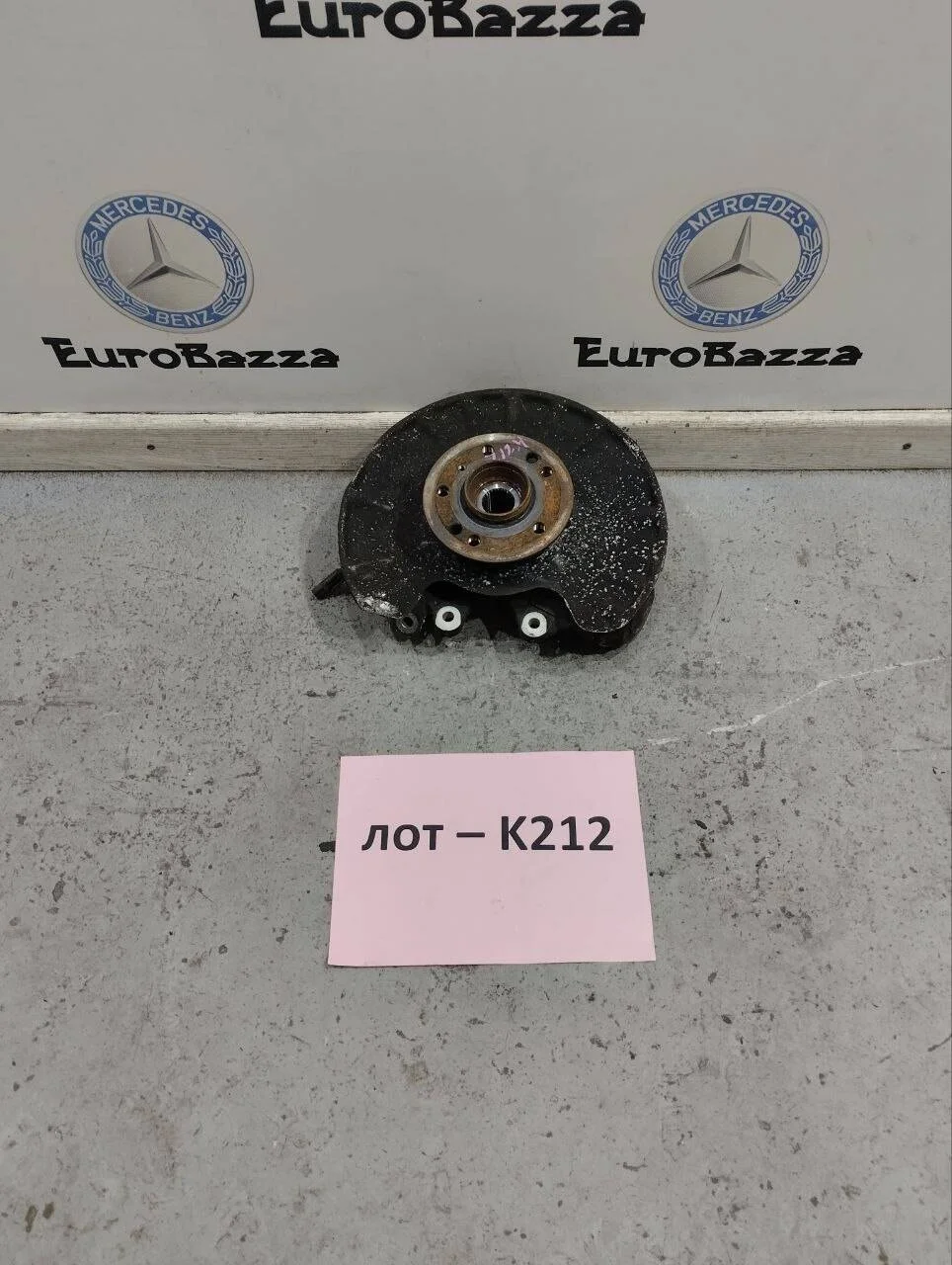 Кулак задний правый Mercedes W166