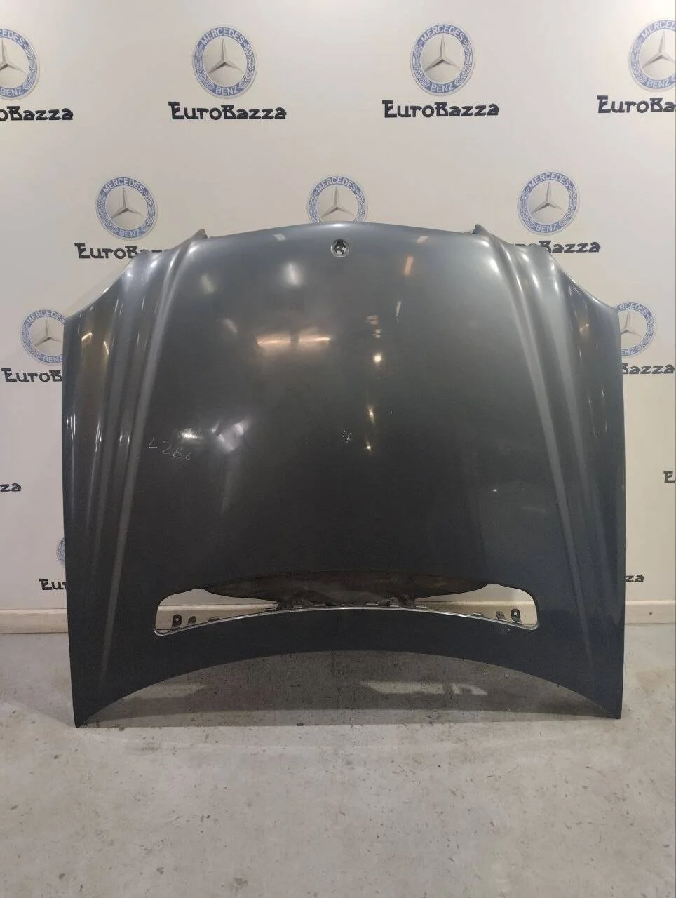 Капот Mercedes W211