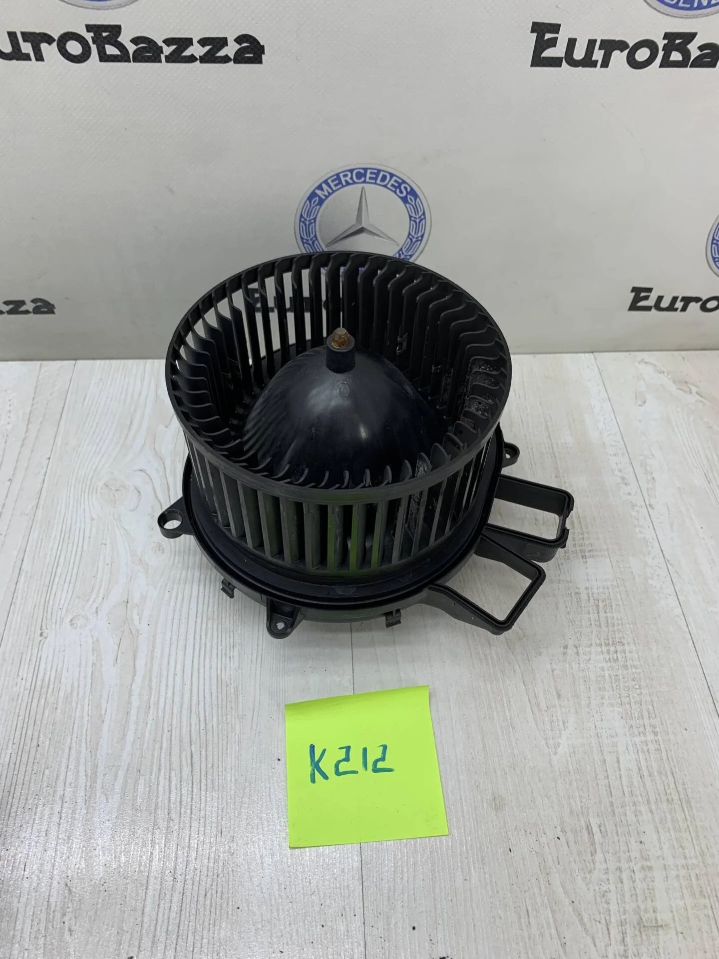 Моторчик печки Mercedes W166