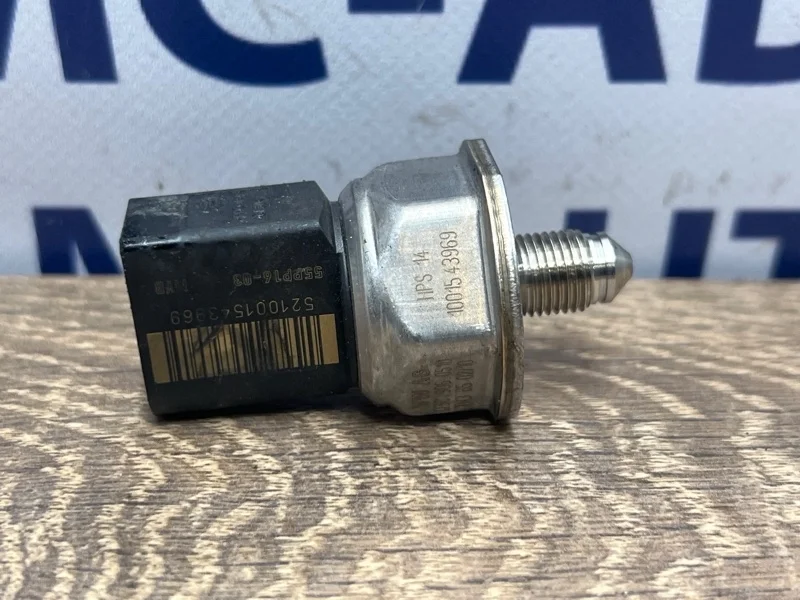 Датчик Audi A6 2010 03C9060510 C6 2.8 CCE