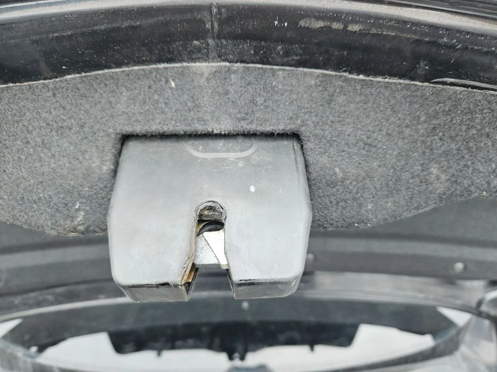 Замок багажника на Ford Mondeo 4