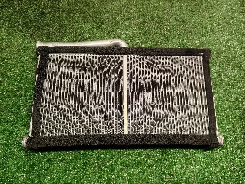 Радиатор отопителя Audi A6 C6