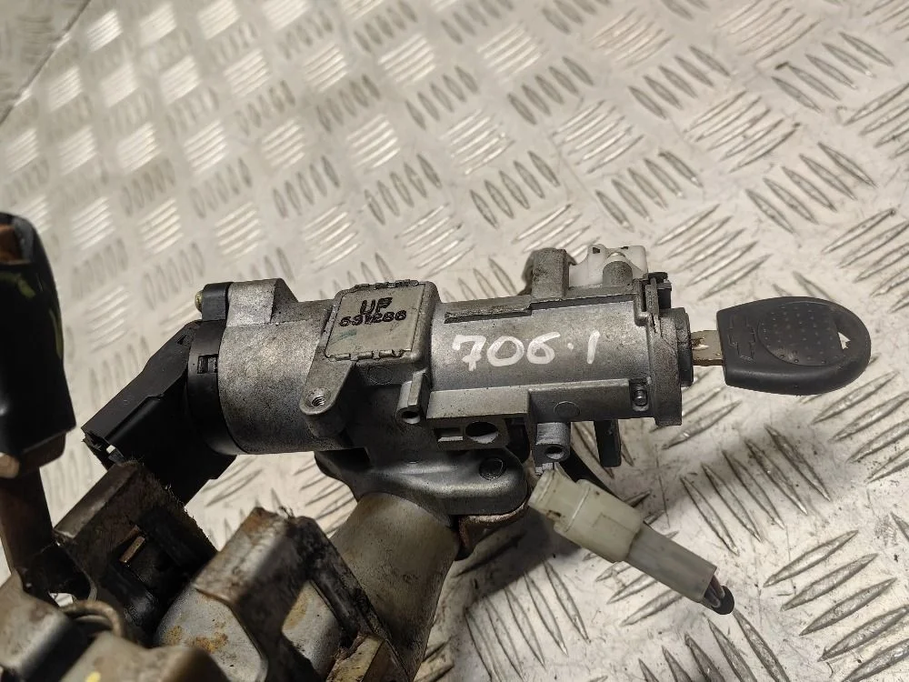 Замок зажигания Chevrolet Lacetti