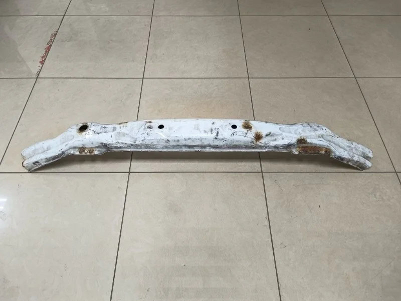 Усилитель бампера Mercedes-Benz Sprinter W906