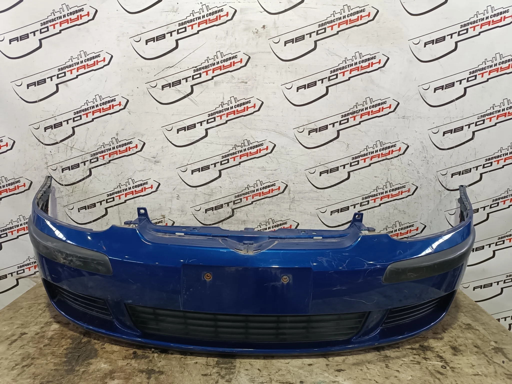 БАМПЕР VOLKSWAGEN 1K0807217G ПЕРЕД синий, LC5J KA9743