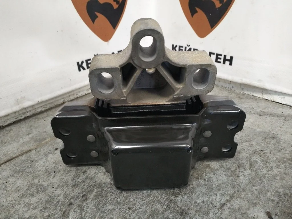 Подушка акпп Volkswagen Passat 2009 B6