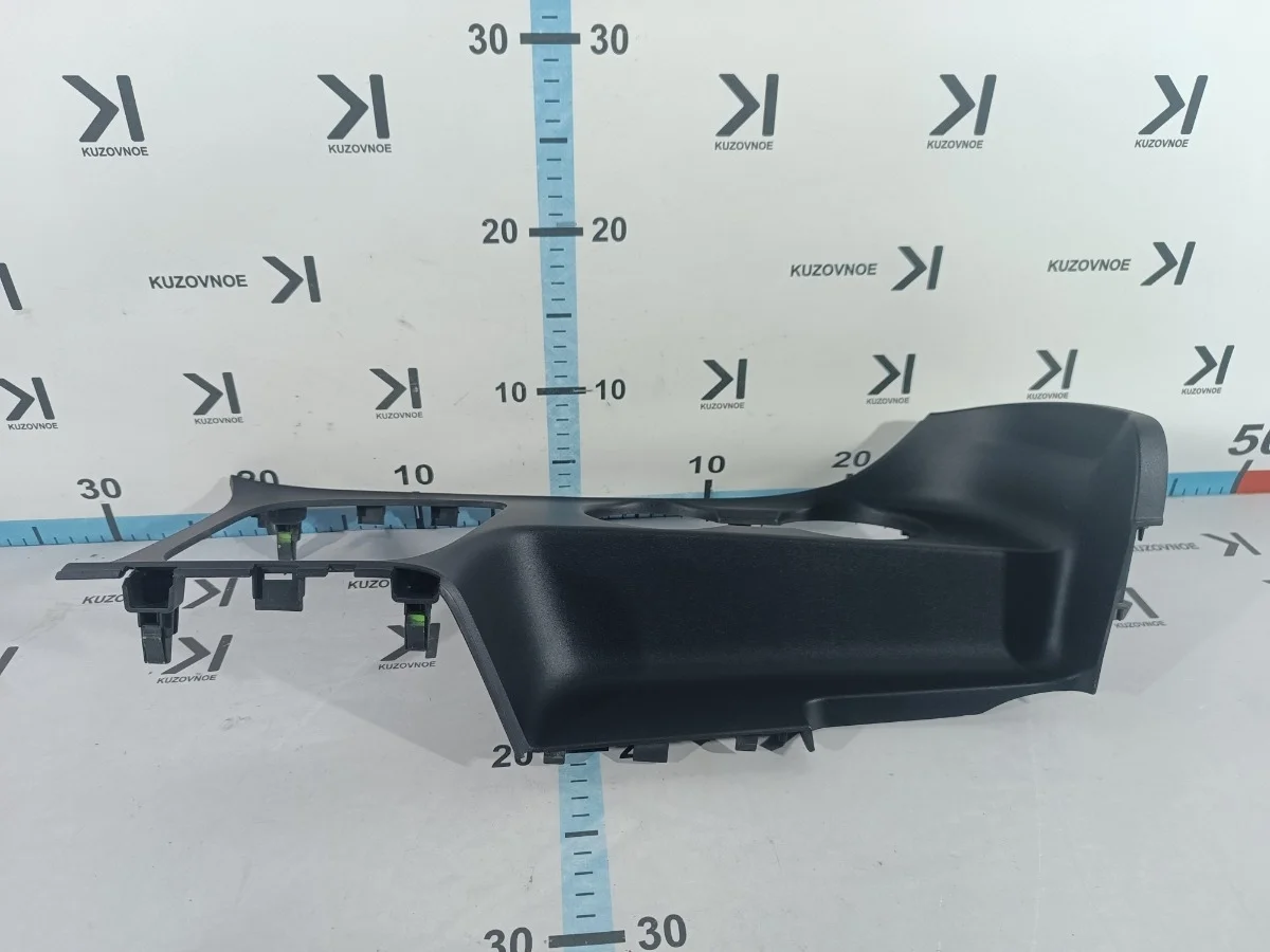 Накладка центральную консоль Kia Ceed 2012 JD